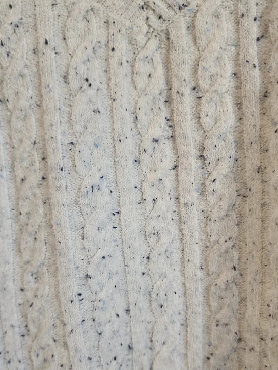 Sincerly Jules Speckled Cream Cable-Knit V-Neck Sweater with Collar - Picture 3 of 3